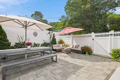 60 Hobson St, Saugus, MA 01906 - Photo 31