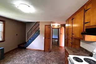 101 Main St, Oxford, MA 01540 - Photo 5