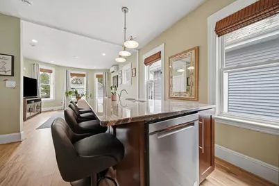 12 May St #B, Salem, MA 01970 - Photo 17