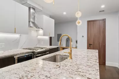 32 Pearl St #3, Boston, MA 02125 - Photo 3