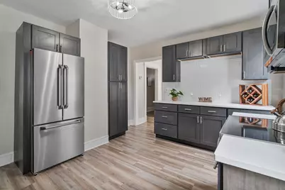 615 White St, Springfield, MA 01108 - Photo 9