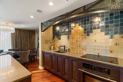 10 Bowdoin St #411, Boston, MA 02114 - Photo 9