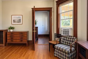 7 Pierce Ave, Beverly, MA 01915 - Photo 5