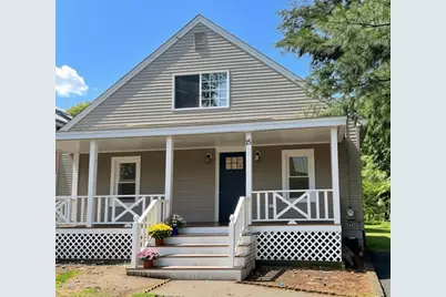 15 Arcadia St, Grafton, MA 01560 - Photo 1