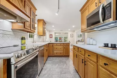 48 Gray Road, Andover, MA 01810 - Photo 5