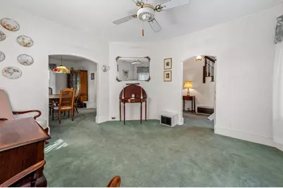 17 Tudor Terrace, Newton, MA 02466 - Photo 5