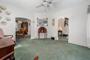 17 Tudor Terrace, Newton, MA 02466 - Photo 5