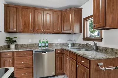 160 Farm St, Millis, MA 02054 - Photo 7