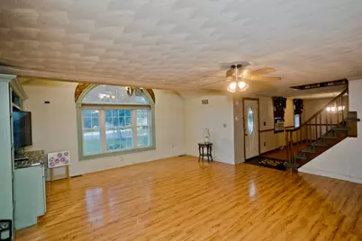 42 Glenn Dr, Wilbraham, MA 01095 - Photo 7
