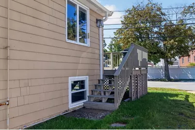 95 Winthrop St, Waltham, MA 02453 - Photo 23
