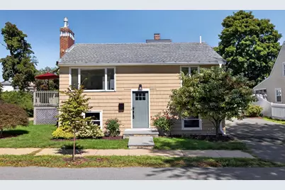 95 Winthrop St, Waltham, MA 02453 - Photo 1