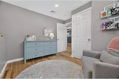 95 Winthrop St, Waltham, MA 02453 - Photo 17
