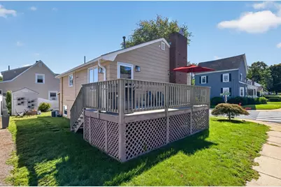 95 Winthrop St, Waltham, MA 02453 - Photo 21