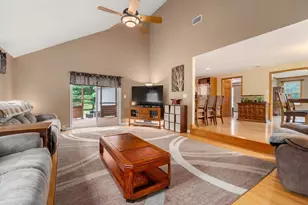120 North Ave, Mendon, MA 01756 - Photo 15