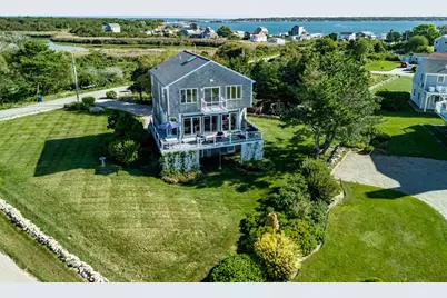 21 Nelson Avenue, Fairhaven, MA 02719 - Photo 1