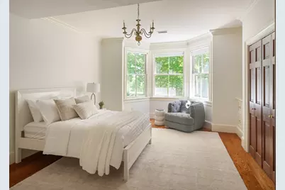 14 Winthrop St, Newton, MA 02465 - Photo 19