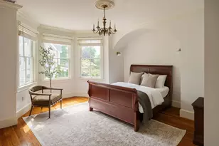 14 Winthrop St, Newton, MA 02465 - Photo 17