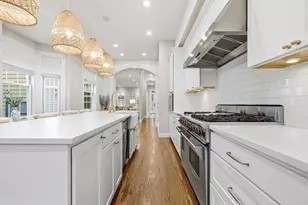 4 Concord St, Boston, MA 02129 - Photo 9
