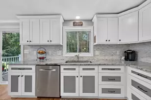 165 Forest St, Hamilton, MA 01982 - Photo 9