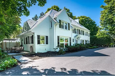 1175 Centre St, Newton, MA 02459 - Photo 3