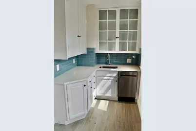 291 Mount Auburn #B, Watertown, MA 02472 - Photo 3