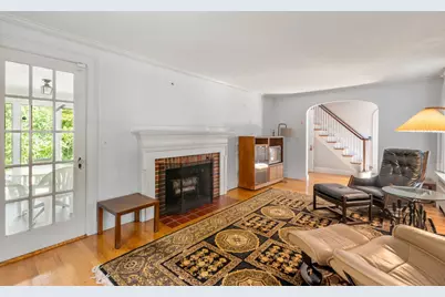 20 Buswell Park, Newton, MA 02458 - Photo 3