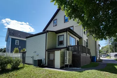 9 Ash St #1, Belmont, MA 02478 - Photo 3