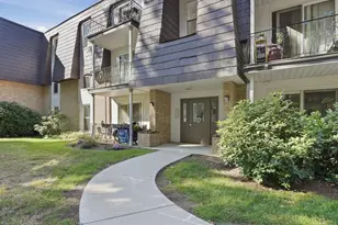 16 Shadowbrook Ln, Milford, MA 01757 - Photo 19