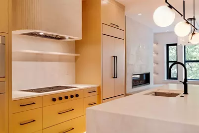 79 Park St #2, Brookline, MA 02446 - Photo 1