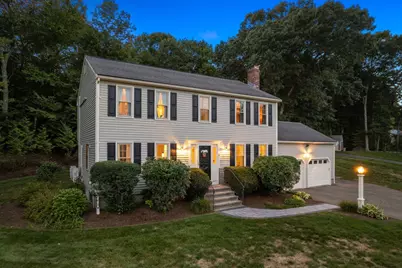 3 Crockett Cir, Hopedale, MA 01747 - Photo 9