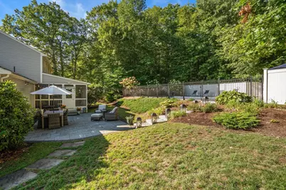 3 Crockett Cir, Hopedale, MA 01747 - Photo 19