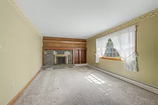 11 Federal St, Blackstone, MA 01504 - Photo 9