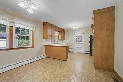 11 Federal Street, Blackstone, MA 01504 - Photo 15