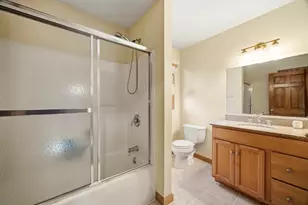 245 North St, Agawam, MA 01030 - Photo 15