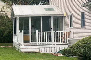 245 North St, Agawam, MA 01030 - Photo 5