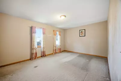 245 North St, Agawam, MA 01030 - Photo 7