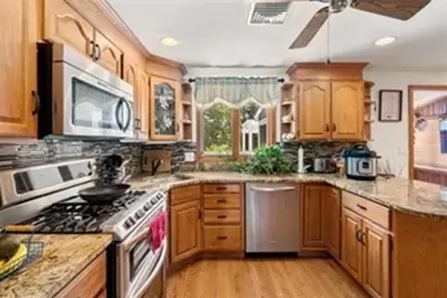 324 S Elm St, West Bridgewater, MA 02379 - Photo 17