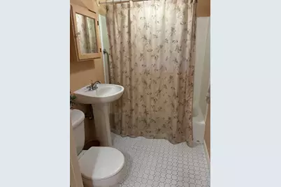 901 Homestead Avenue, Holyoke, MA 01040 - Photo 17