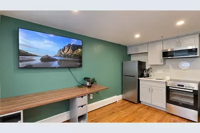 511 Beacon St #1, Boston, MA 02215 - Photo 7