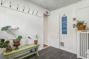 180 State St, Northampton, MA 01060 - Photo 17