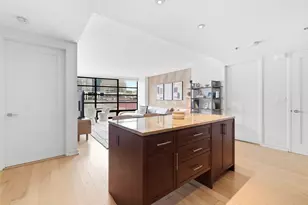 580 Washington St, Boston, MA 02111 - Photo 9
