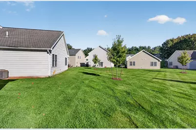 66 Par Ln #66, Tewksbury, MA 01876 - Photo 3