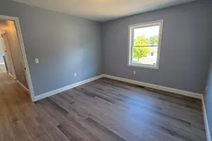 12 Willow St, Chicopee, MA 01020 - Photo 25
