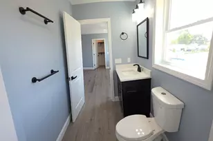 12 Willow St, Chicopee, MA 01020 - Photo 21