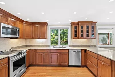 215 Oak Hill Circle, Concord, MA 01742 - Photo 5