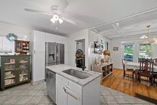 19 S Lenox St, Worcester, MA 01602 - Photo 11