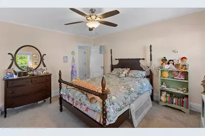19 S Lenox St, Worcester, MA 01602 - Photo 27