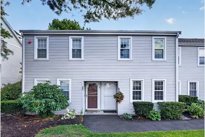 52 Warren St #2, Peabody, MA 01960 - Photo 1