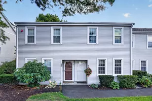 52 Warren St, Peabody, MA 01960 - Photo 1
