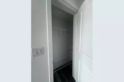 585 Essex St #318, Lynn, MA 01901 - Photo 5